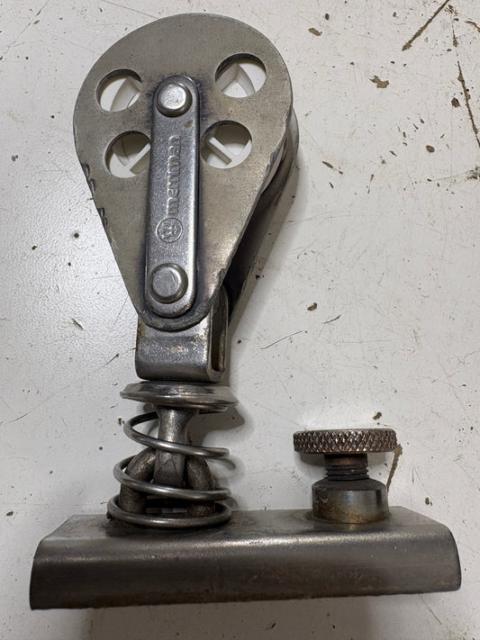 Schaefer Spring Loaded Standing Block 2" Sheave 3/8" line dia on 1" track car