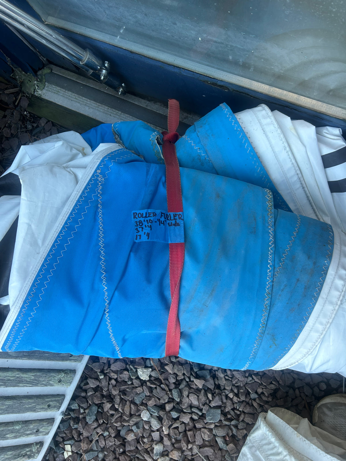 Roller Furling Sail 38’10” x 31’4” x 17’4” #1572