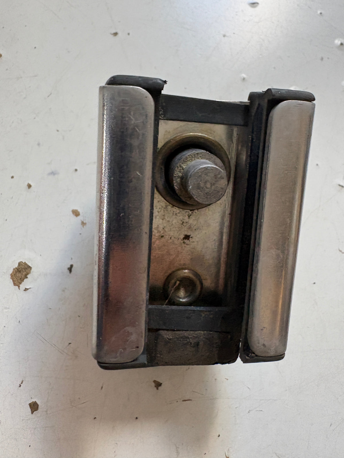 Ronstan RF832 1 1/4" track end Car pull top