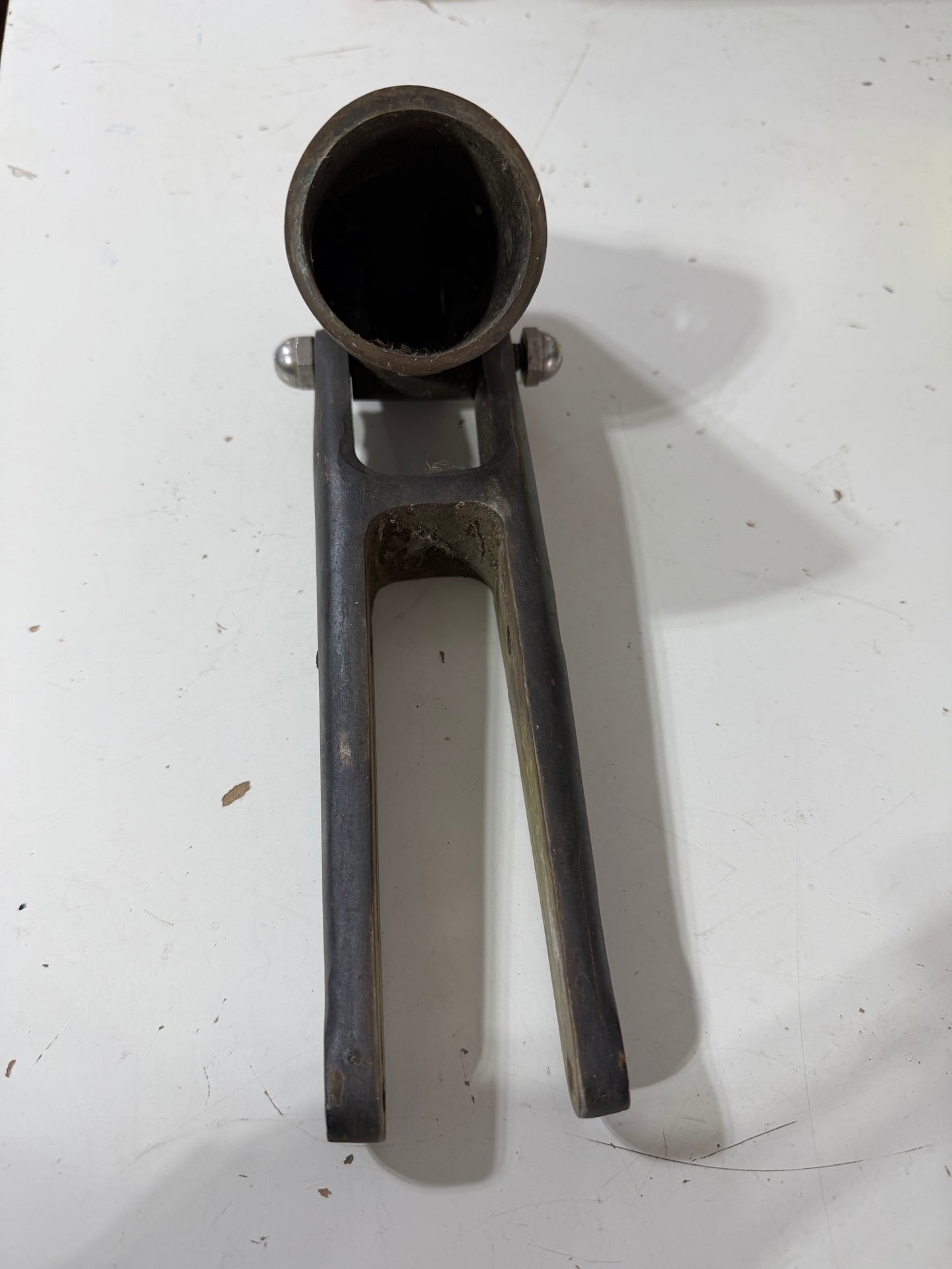 Bronze 1 3/8" Tiller Strap & 1 13/16" Rudder Cap -- #18