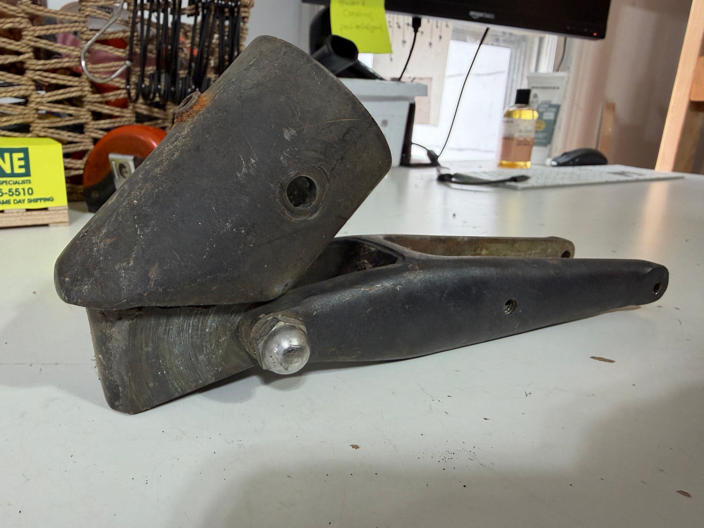 Bronze 1 3/8" Tiller Strap & 1 13/16" Rudder Cap -- #18