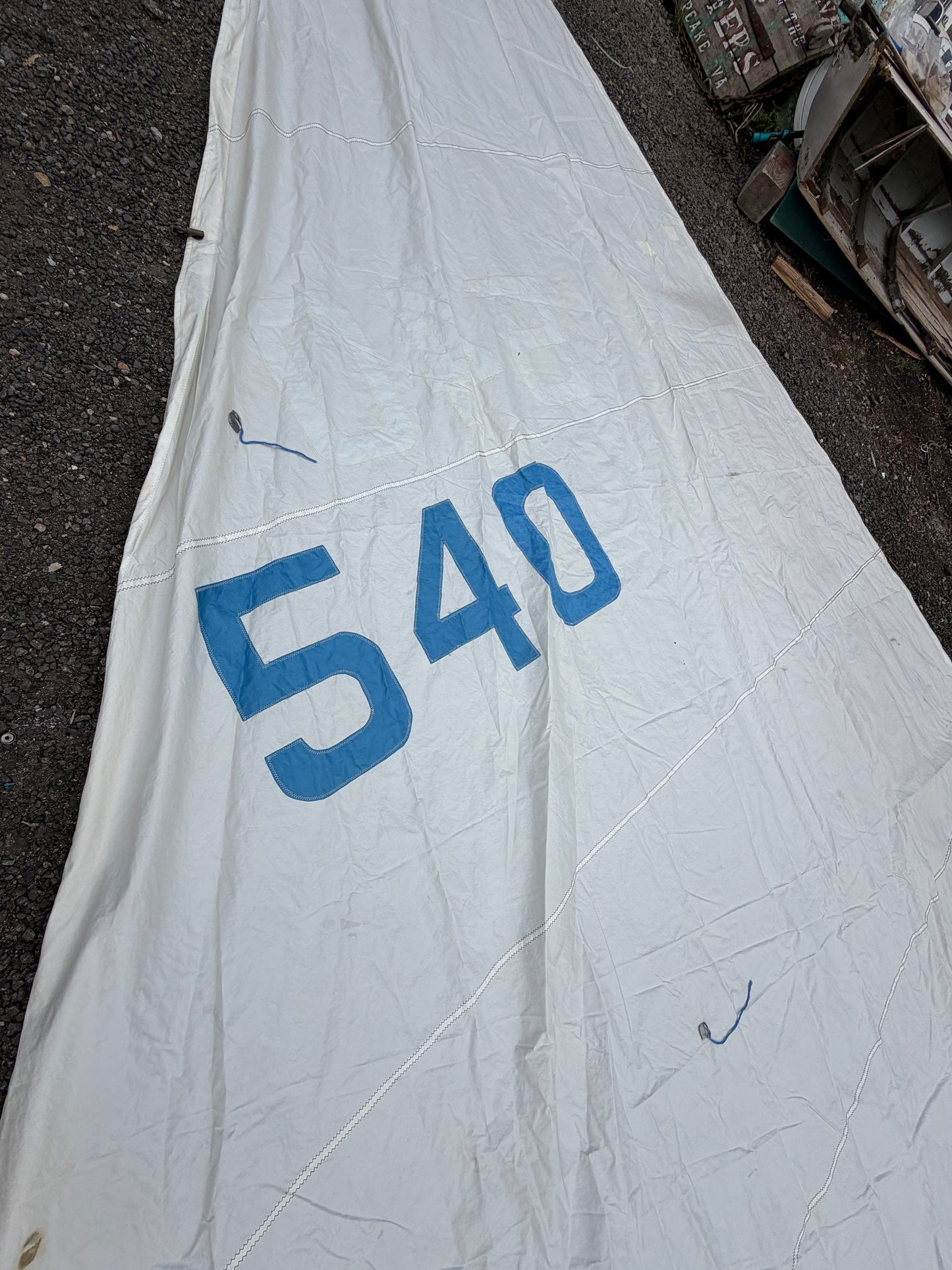 27'6" (Hank On Side) x 27'2" x 17'6" Headsail - 1964 Pearson Triton