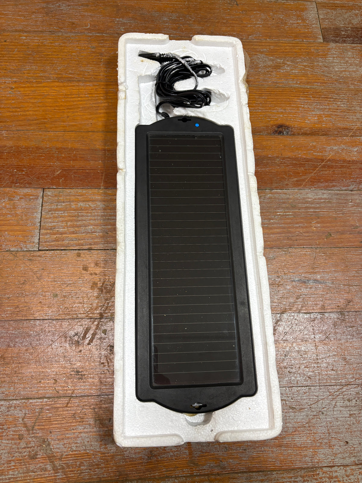 Solar Panel 13 3/4 x 5"
