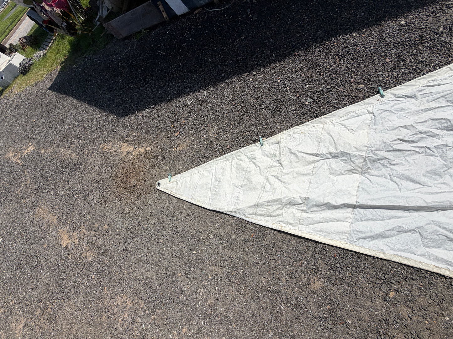 CAL 31 - .5oz Main Sail - 32'9" (Hank On Side) - 32'4" x 19'9"
