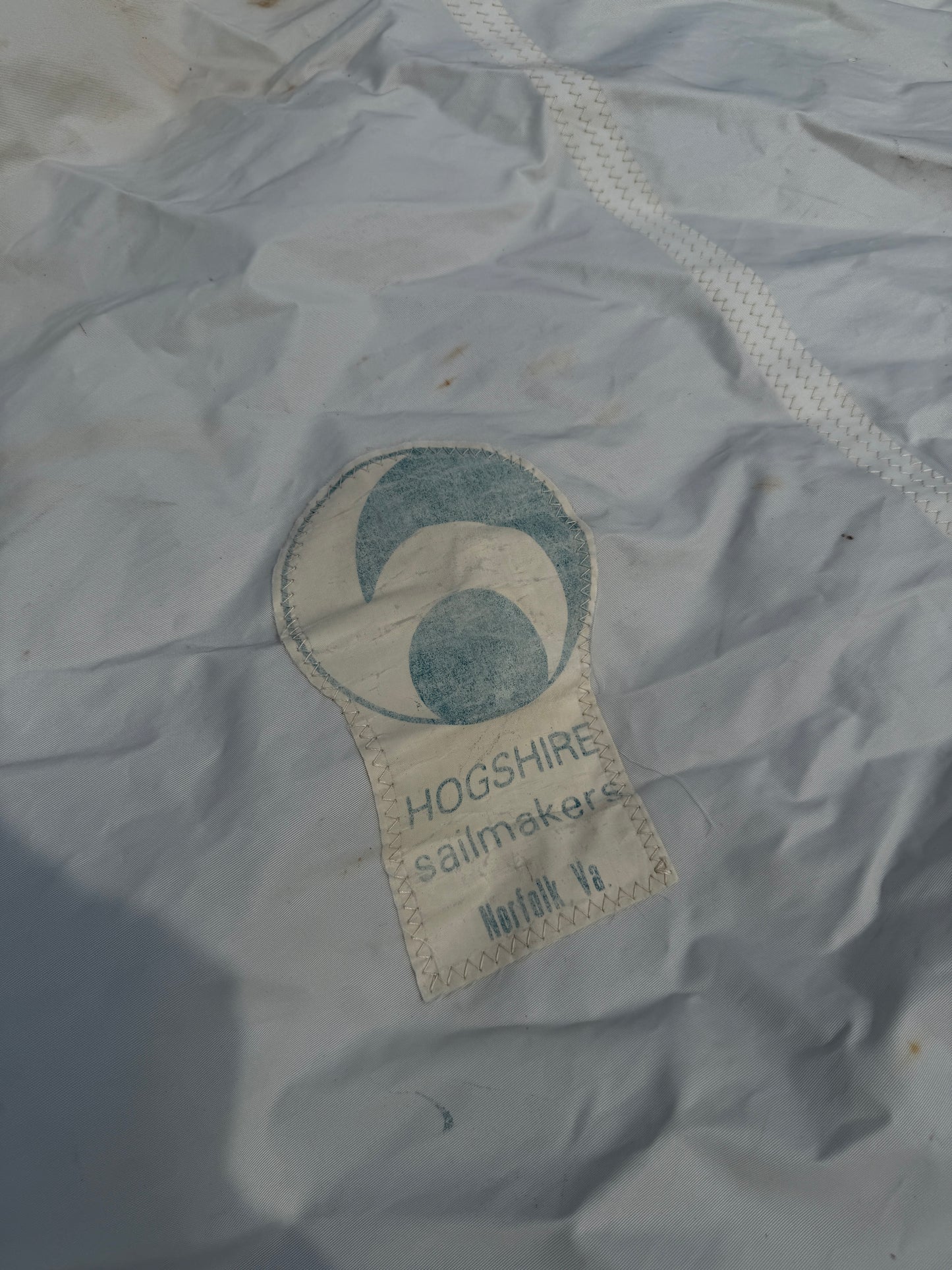 Staysail 25'5" (Hank On Side) x 19'10" x 12' - Passport 42