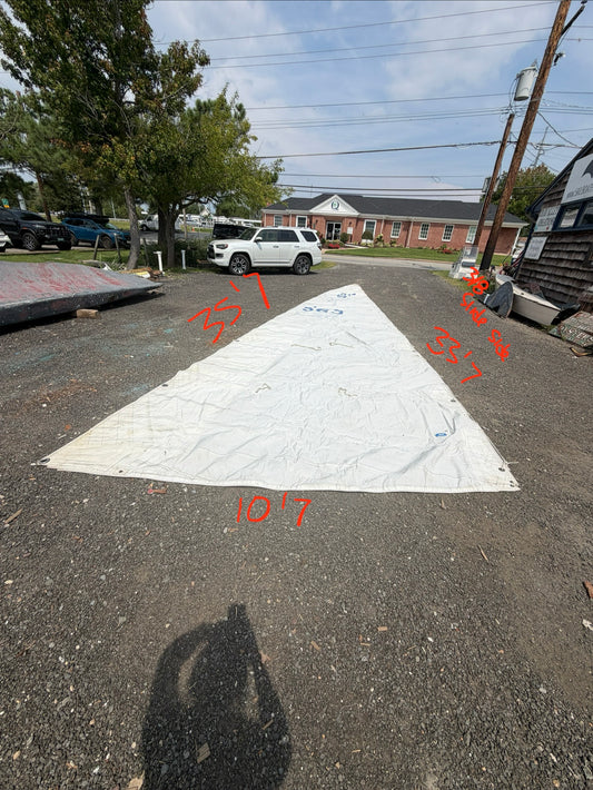 Ericson 28 Main Sail - 33'7" Luff x 35'7" Leech x 10'7" Foot