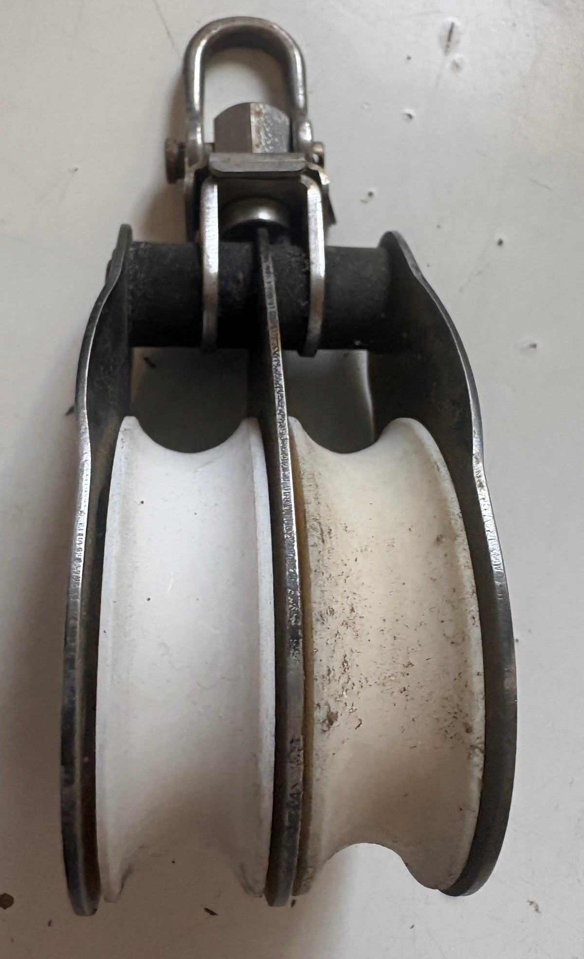 Ronstan Fixed Double Block 2 1/4" Sheave and 1/2" line max RF866