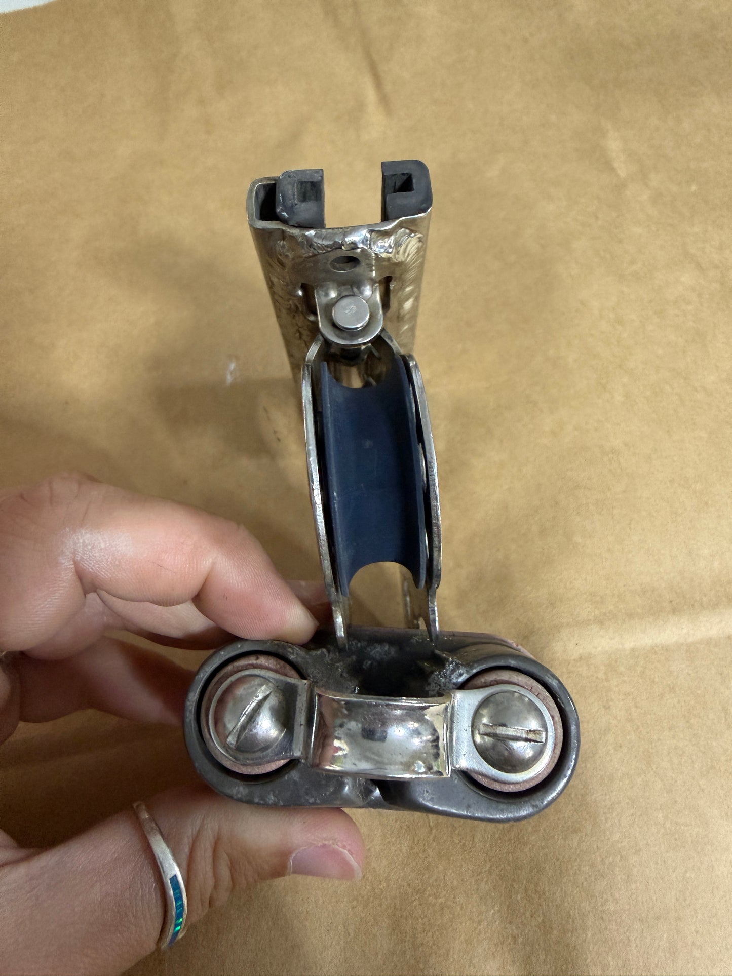 Harken Reversible Cam Cleat / Single Block on 1" Track Car - 3/8" Line