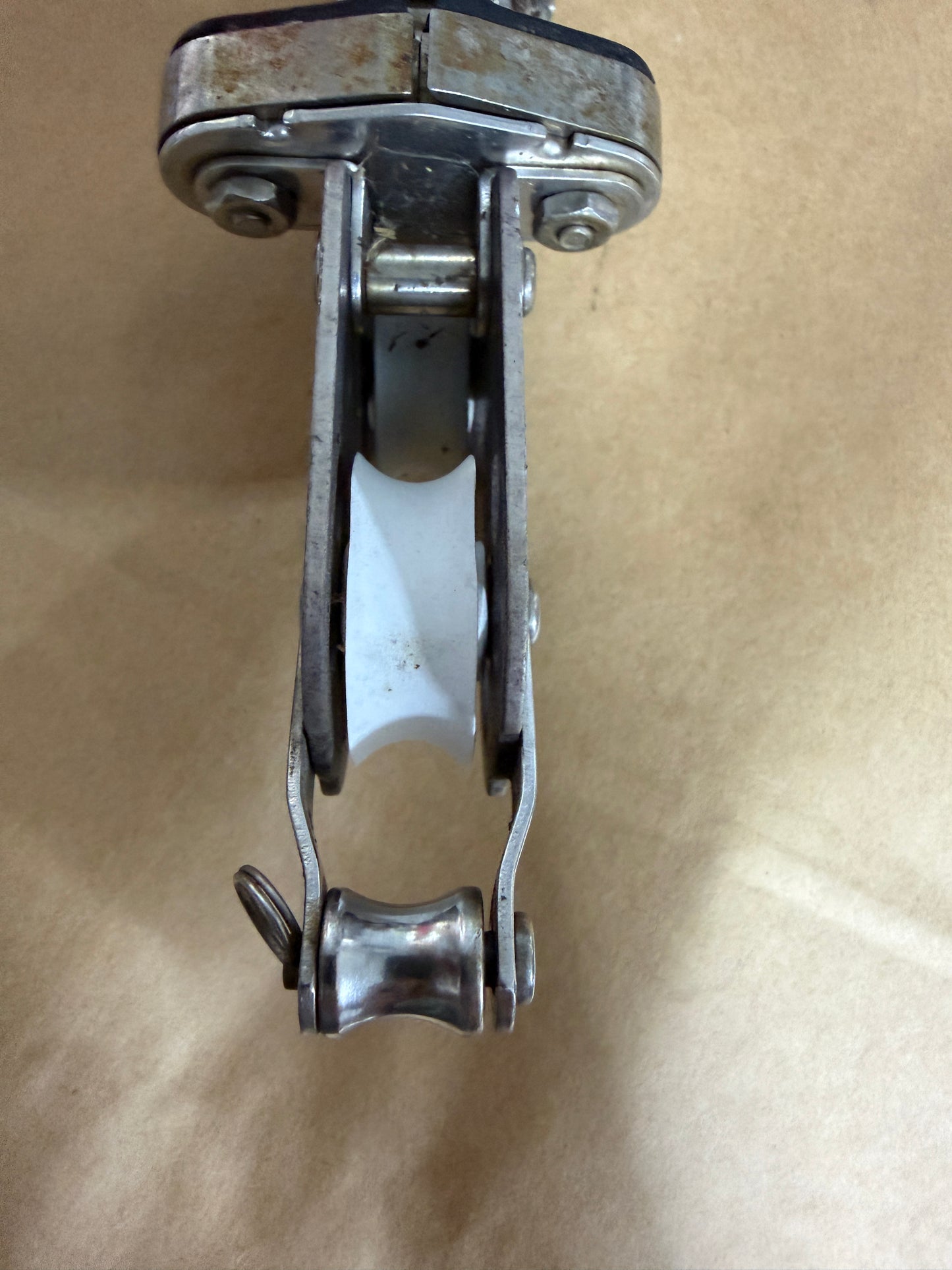 Schaefer Swivel Fiddle Block With Cam Cleat, Shackle & Becket - 7/16" Line