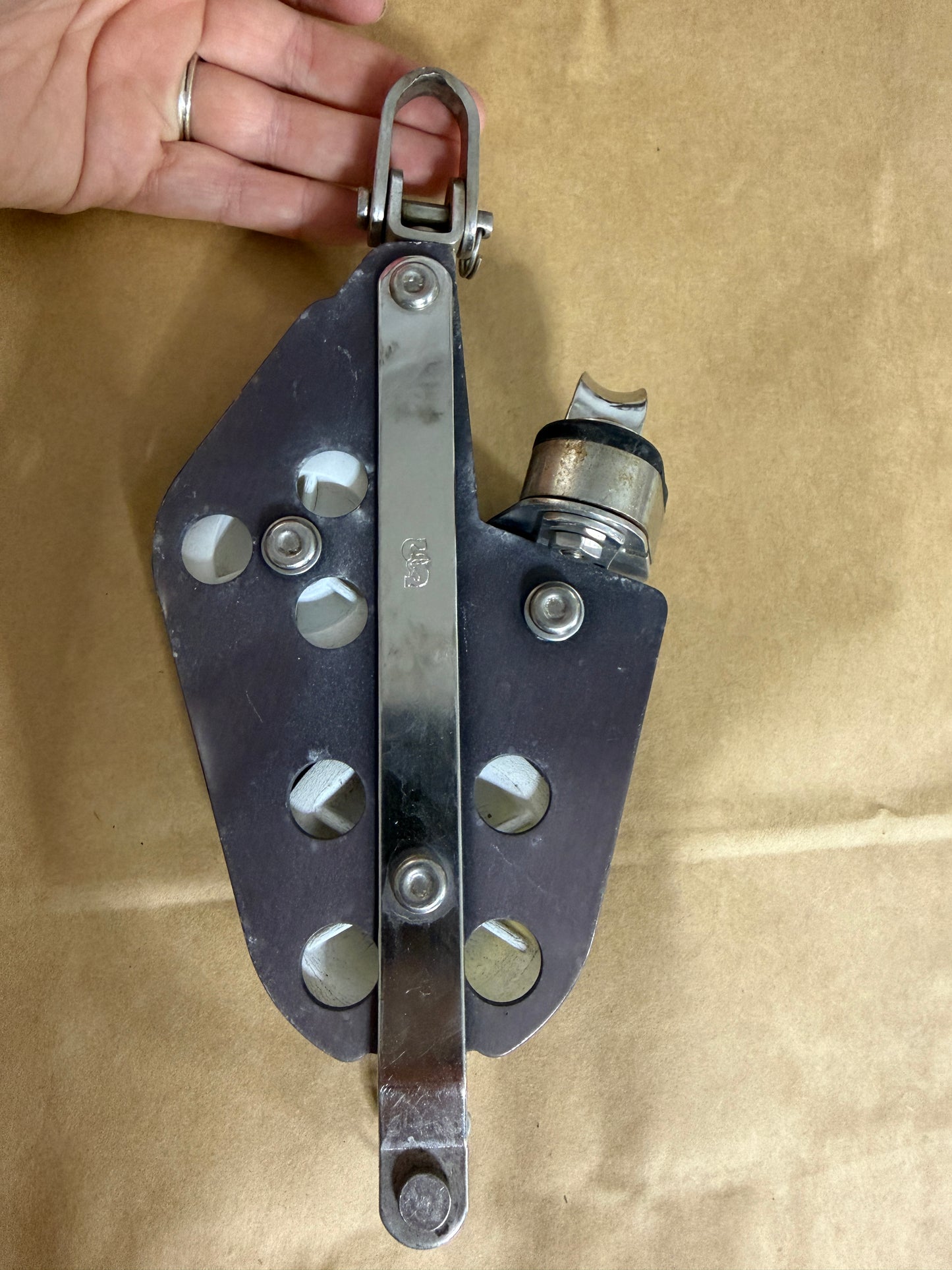 Schaefer Swivel Fiddle Block With Cam Cleat & Becket - 7/16" Line