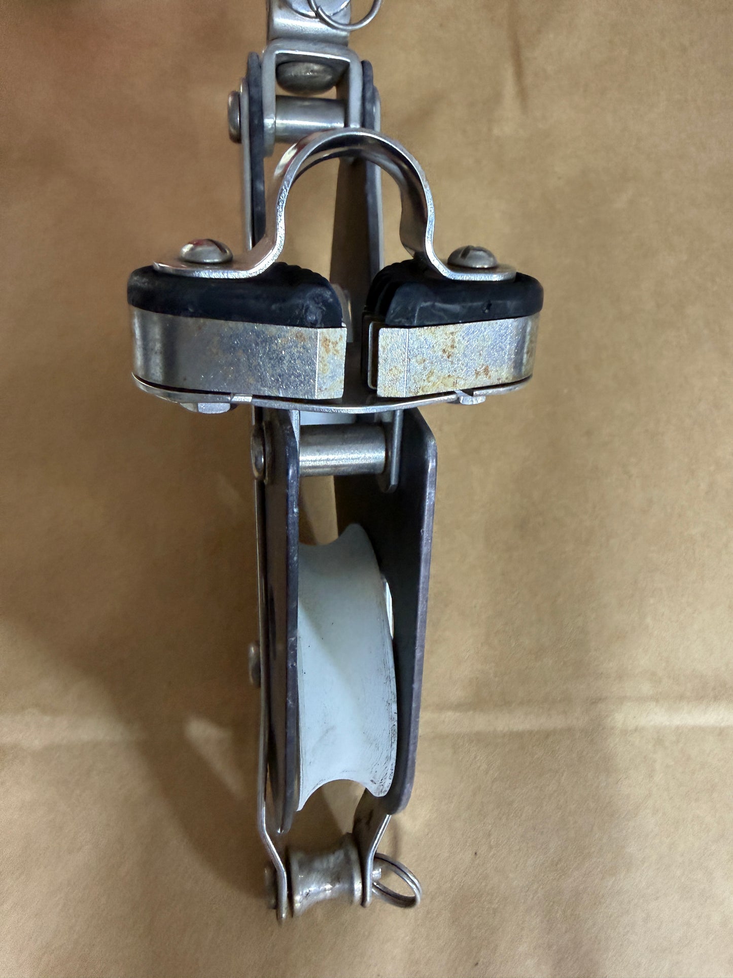 Schaefer Swivel Fiddle Block With Cam Cleat & Becket - 7/16" Line