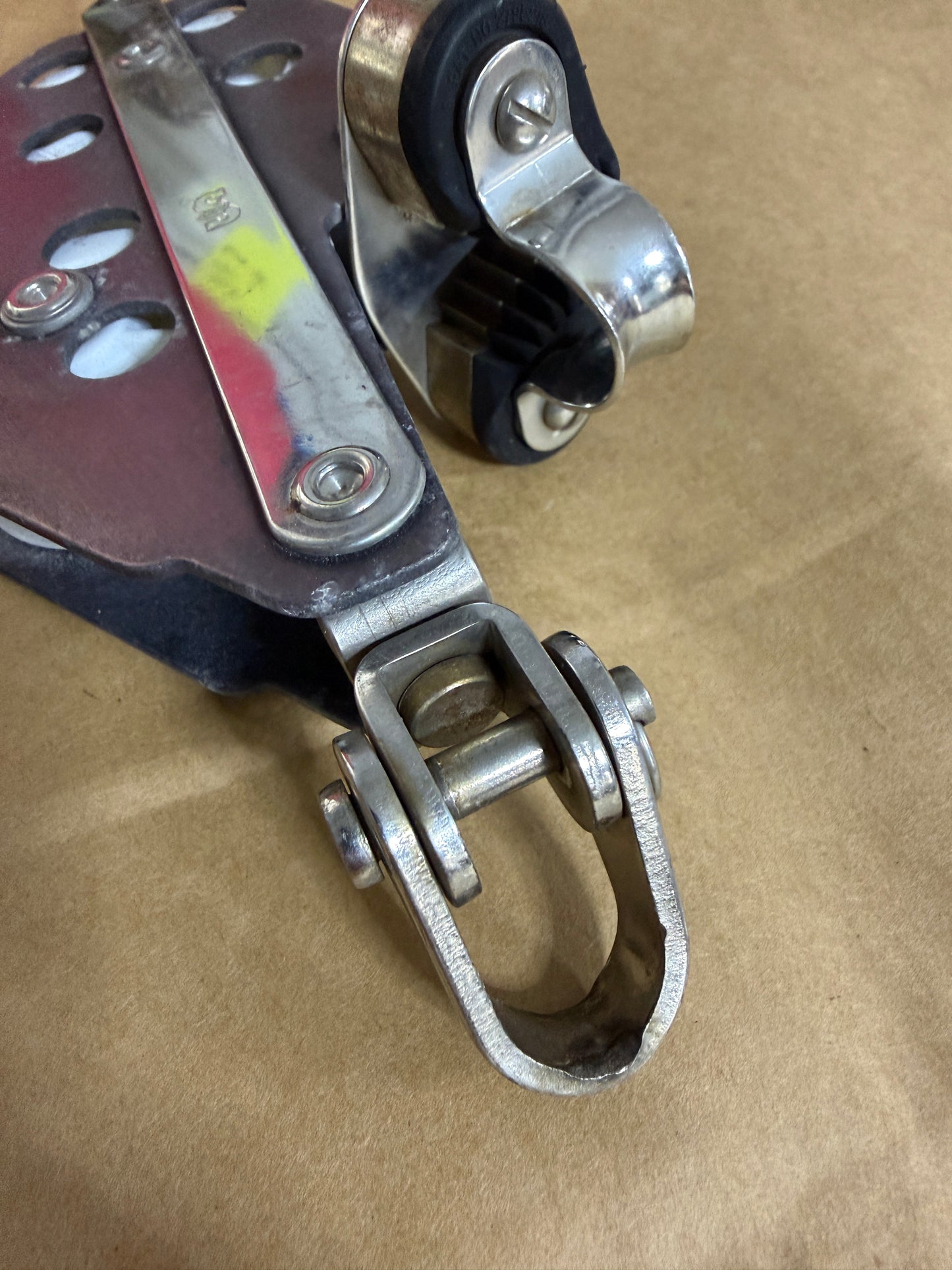 Schaefer Swivel Fiddle Block With Cam Cleat & Becket - 7/16" Line