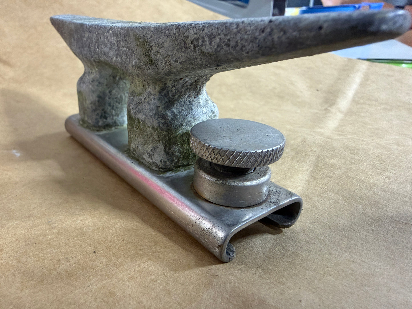 1" Cleat Track Car - Paint Peel Appearance
