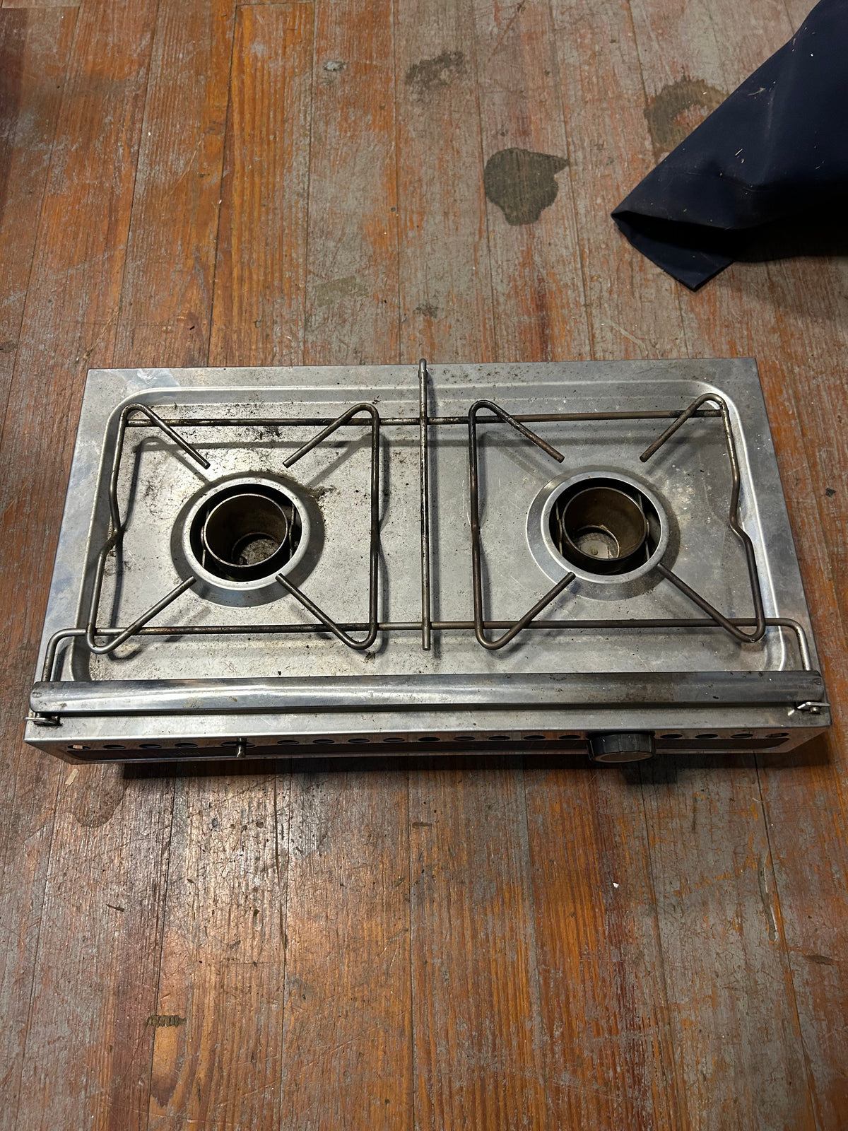 Origo 3000 2-Burner Alcohol Stove w/ 2 Fuel Canisters (missing knob)