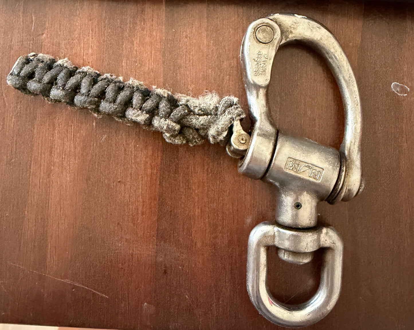 Nicro Marine Stainless Steel PAT #3850468 Swivel Bail Shackle - 5/8"