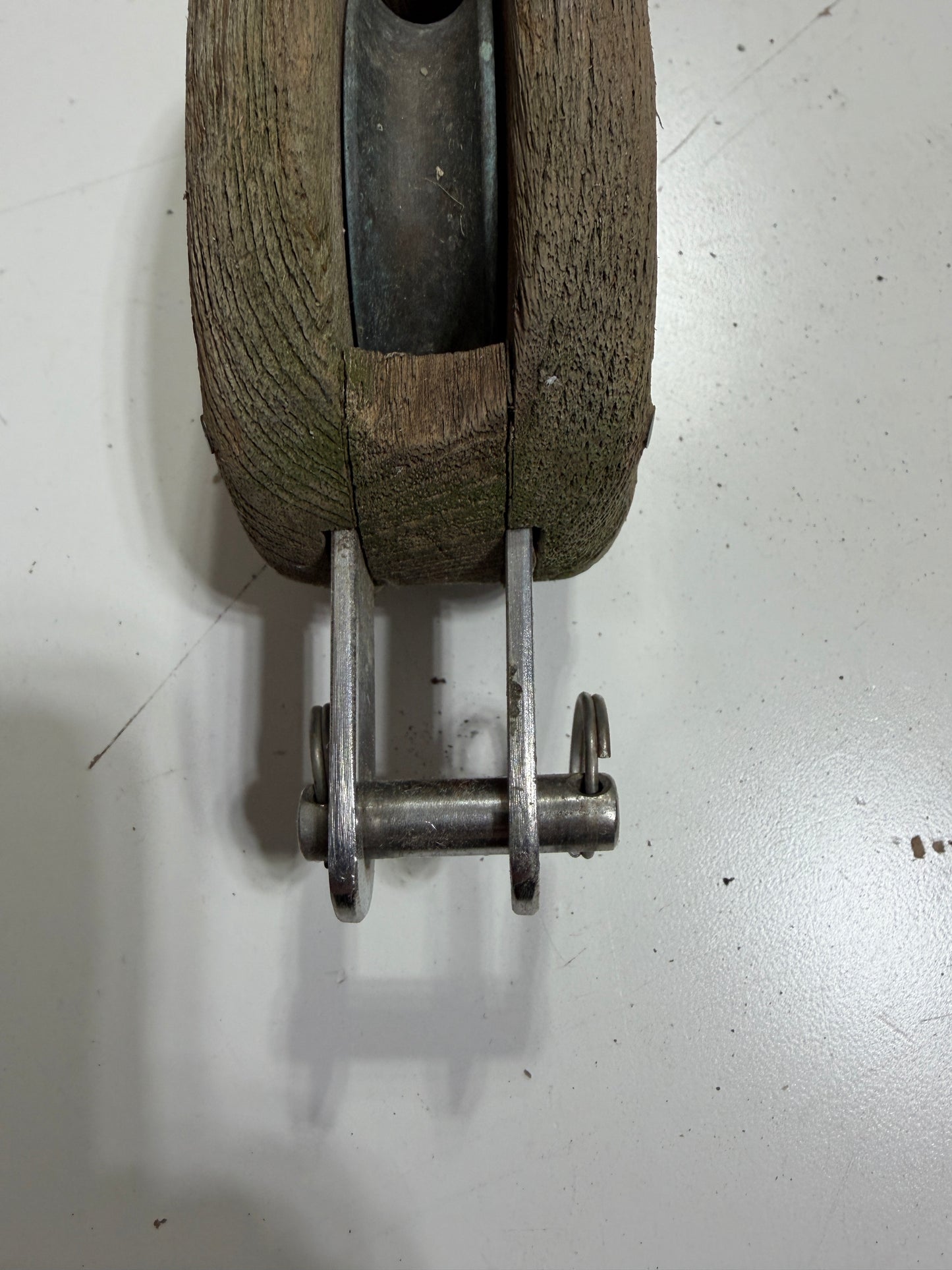 2 1/4" Bronze Sheave Single Block With Beckett - 7/16" Line