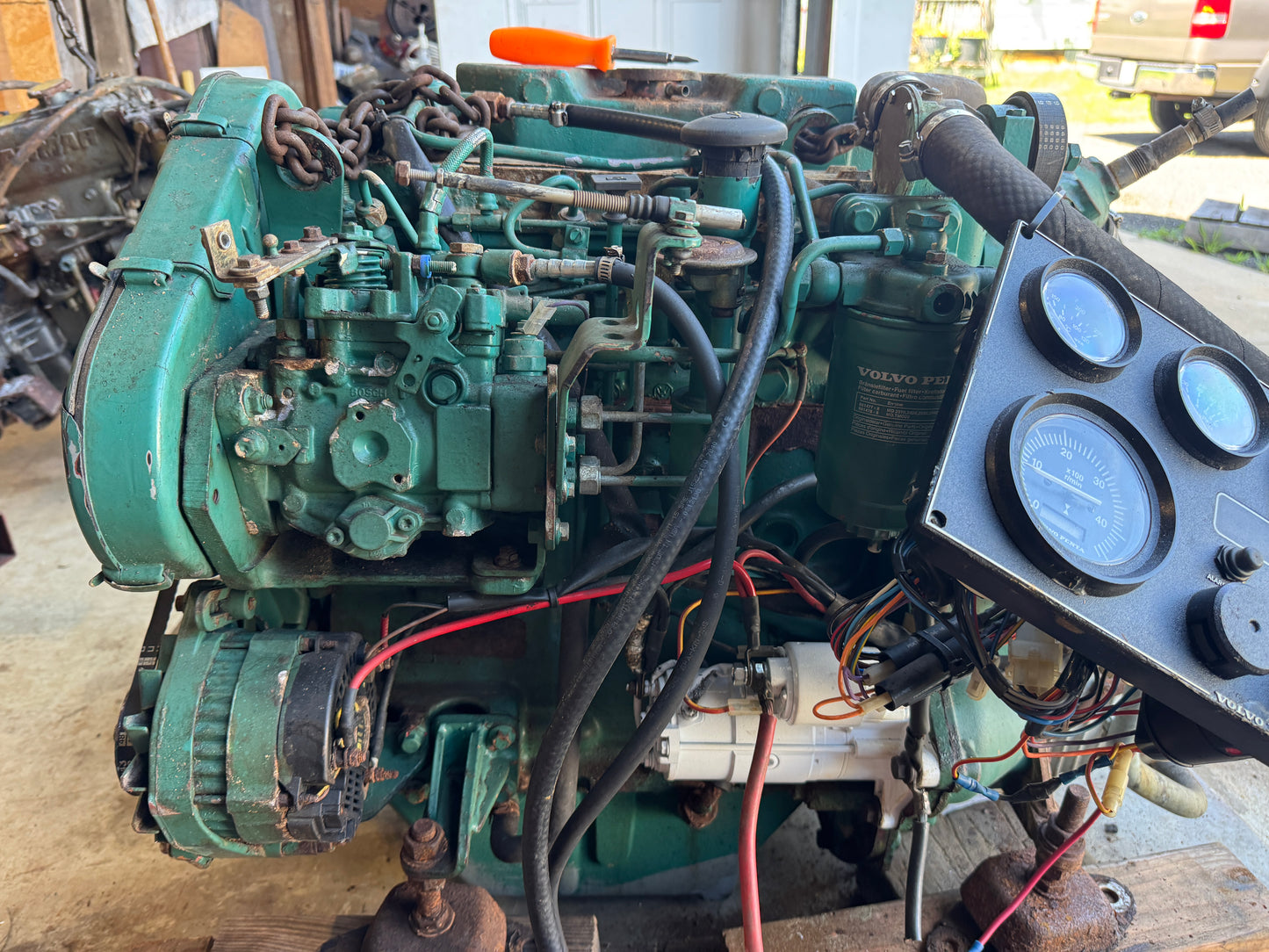 Volvo Penta MD22  Marine Diesel Engine w MS2A-E Transmission Runs Great ONLY 40 HOURS!