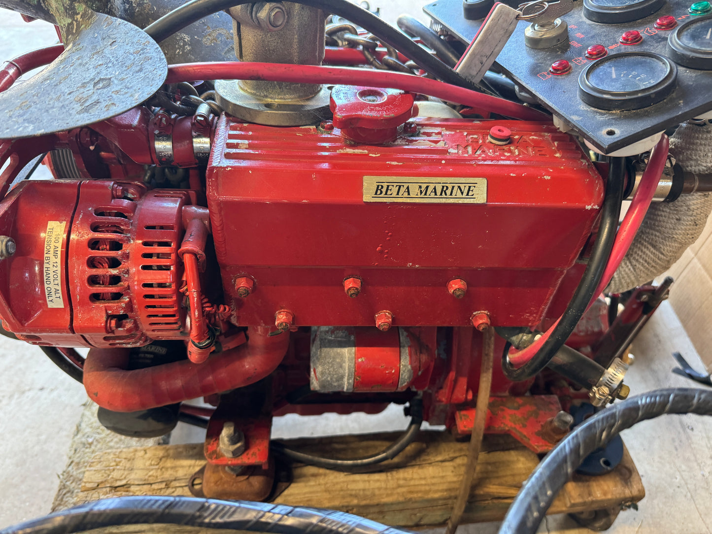Beta Marine 28 D1005-EU1 Kubota Diesel Engine w TMC 40-P Transmission Runs Great ONLY 235 hours!