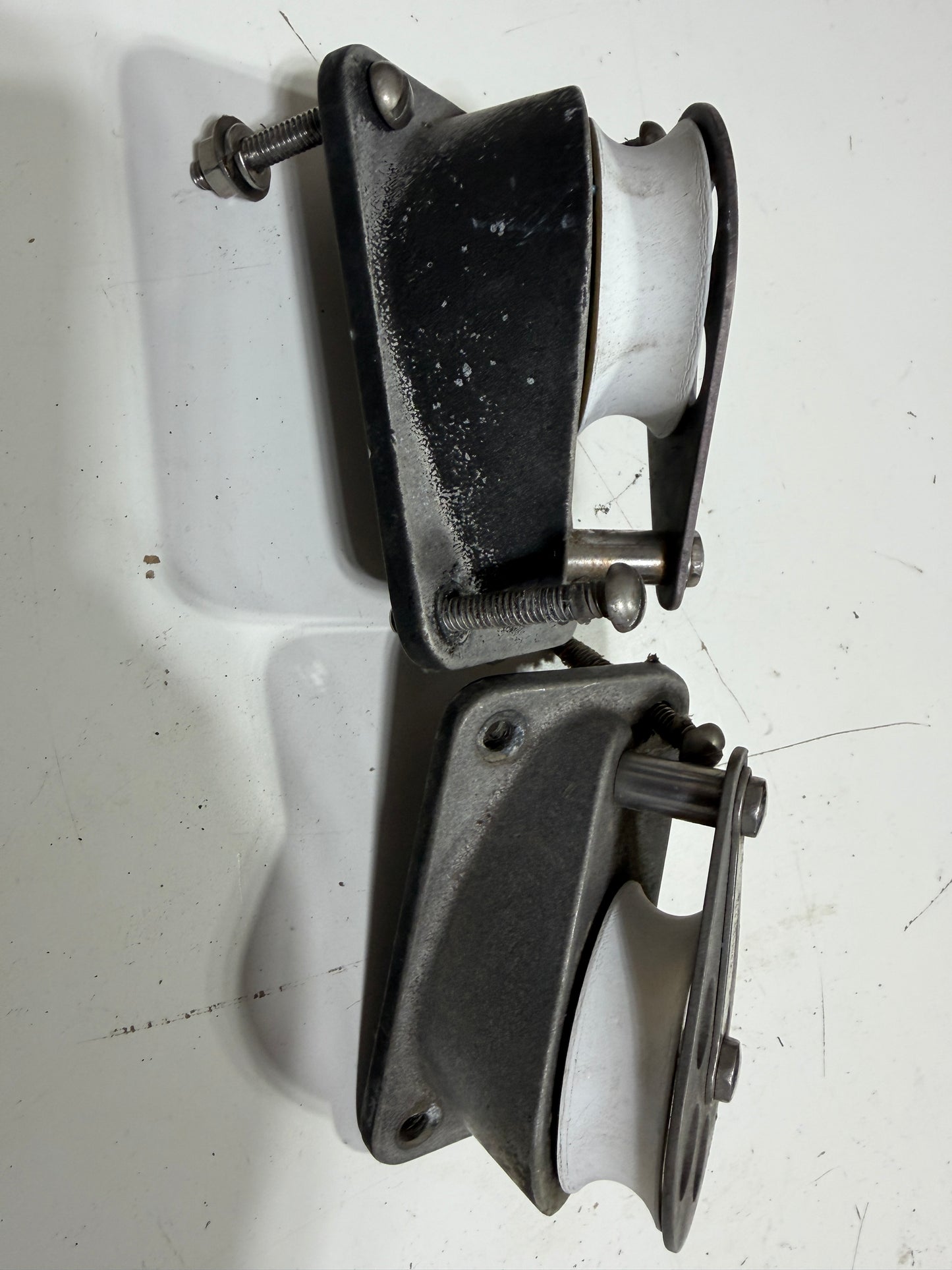 PAIR Schaefer Angled Cheek Blocks - 2 3/8" Sheaves - 7/16" Line