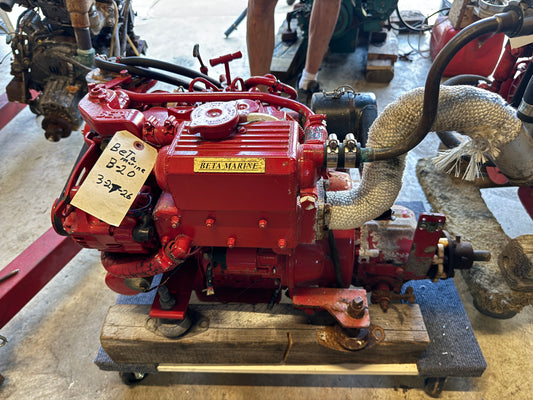 Beta Marine B-20 Kubota Diesel Engine w TMC 40-P Transmission Runs Great