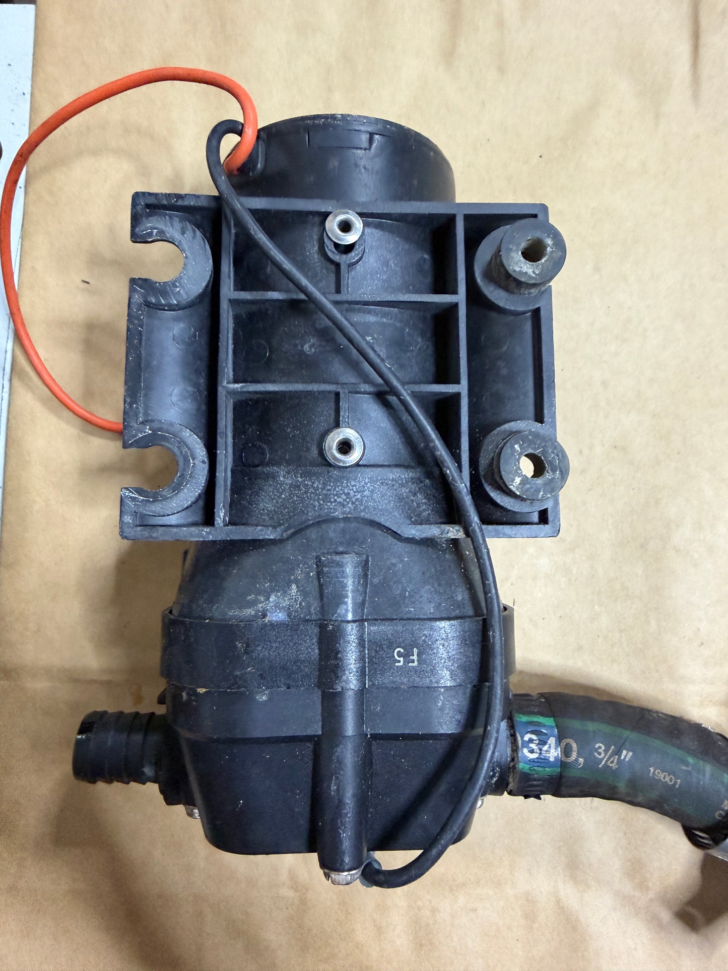 Jabsco Parmax 3 Model 30610-0012 Shower Drain Pump and Pumpguard Model 36200-0000