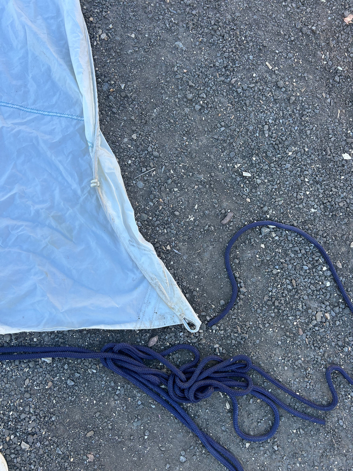 Leisure 17 Mainsail 17' 10" x 16' 9" x 7' 9"