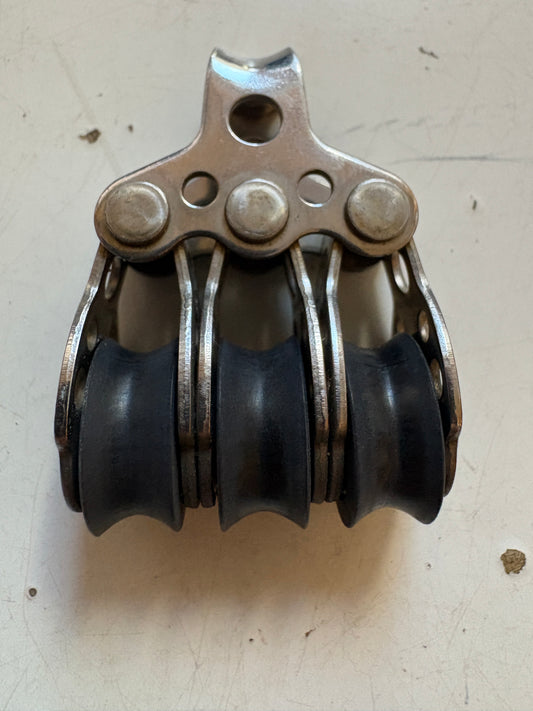 Harken Micro Triple Fixed Block 5/8" Sheave 1/4" line max