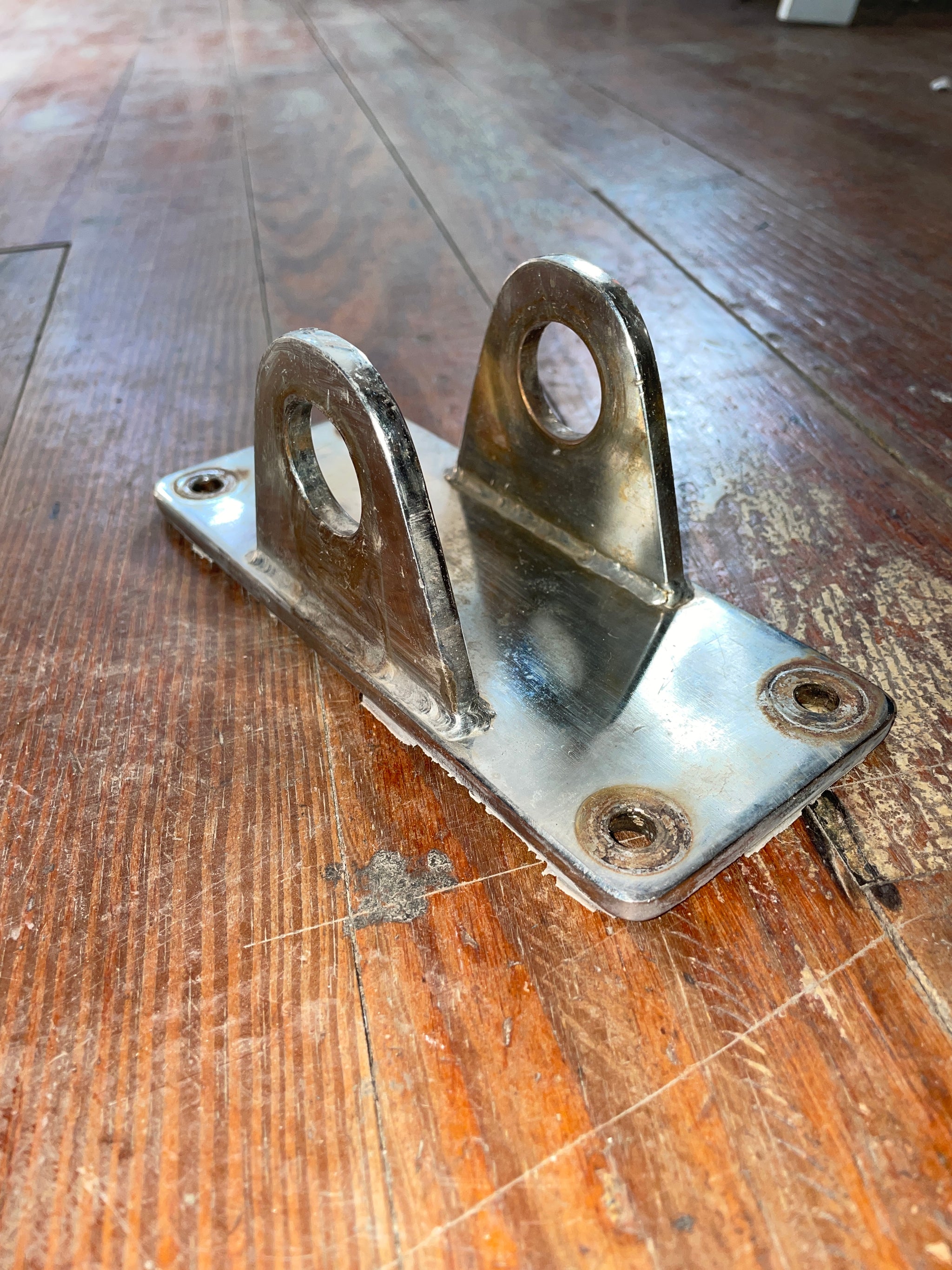 small sailboat chainplate