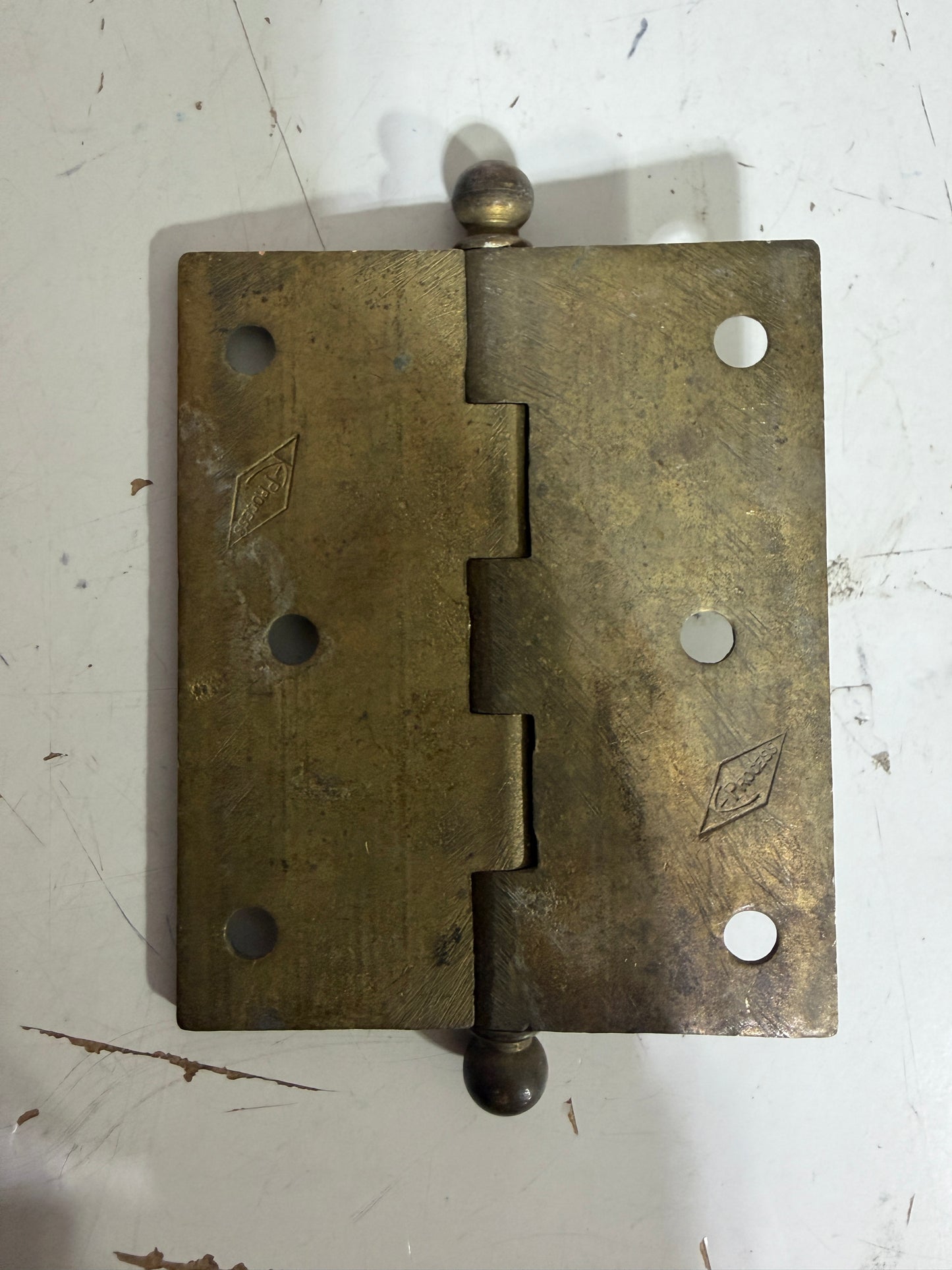 Single 3" x 2 1/2" Brass Hinge - Bulbed Ends