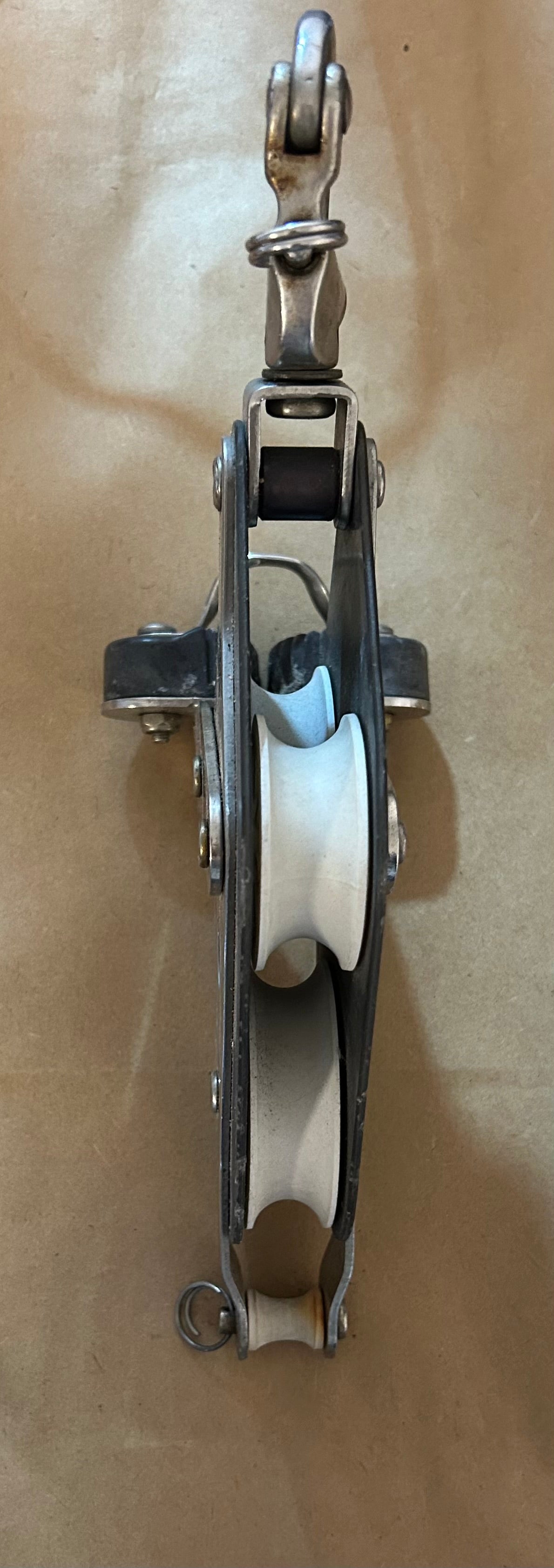 Garhauer Triple Fiddle Block with extended cam cleat, becket and swivel shackle-5/8" line