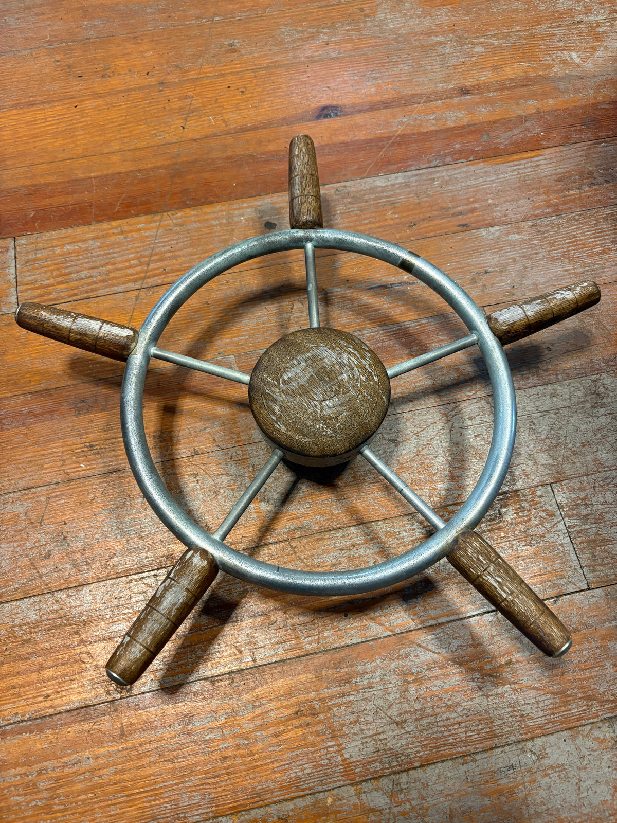 Chris Craft Commander 27 Wheel 17" dia