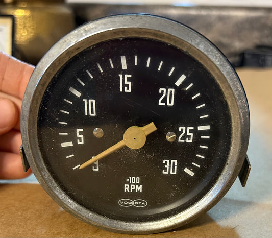 VDO OTA Tachometer 0–3000 RPM Engine Gauge