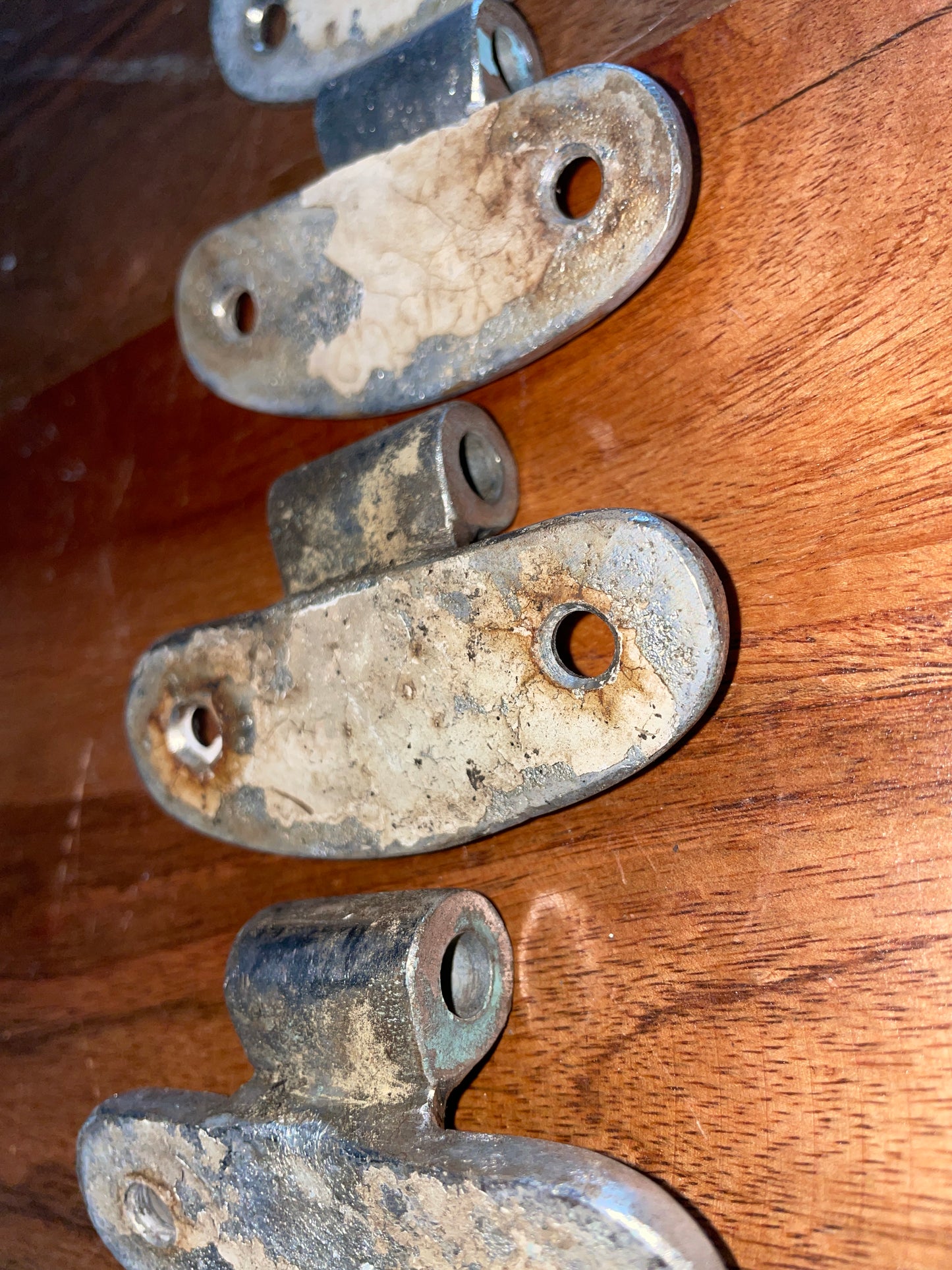 Set Of 4 Bronze Hinges