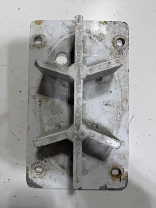 8 1/8" Long x 4 1/8" Wide Mast Head Base