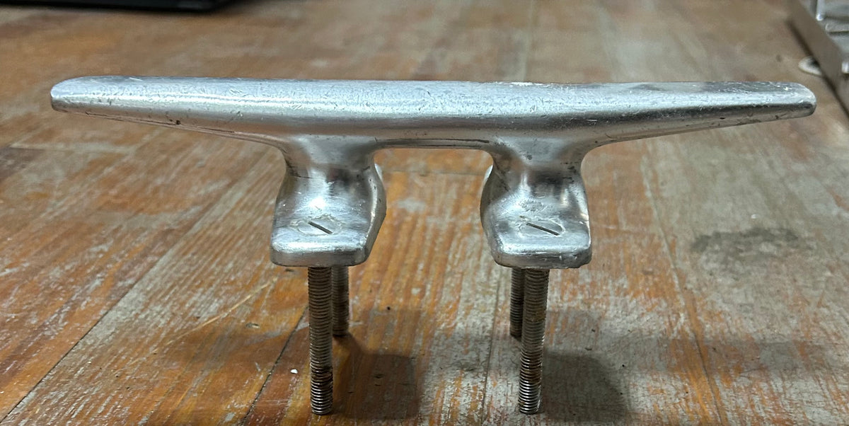9 7/8" Aluminum Cleat