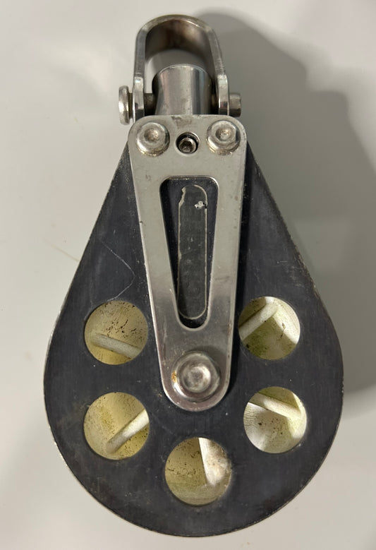 Schaefer single block with swivel shackle - 1/2" line max