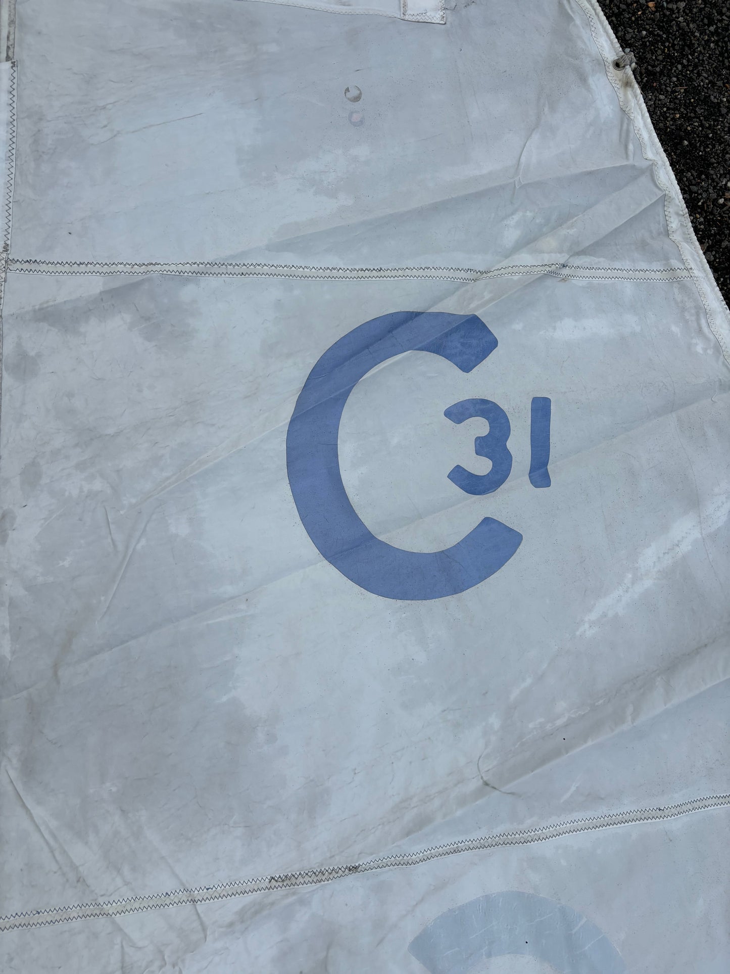 CAL 31 Mainsail - 35’9.5” Leech x 32’10” Luff x 11’6” Foot