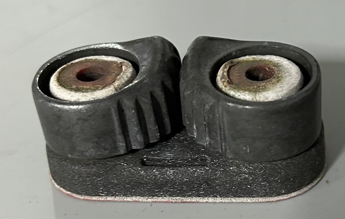 3/8" Mini Cam Cleat