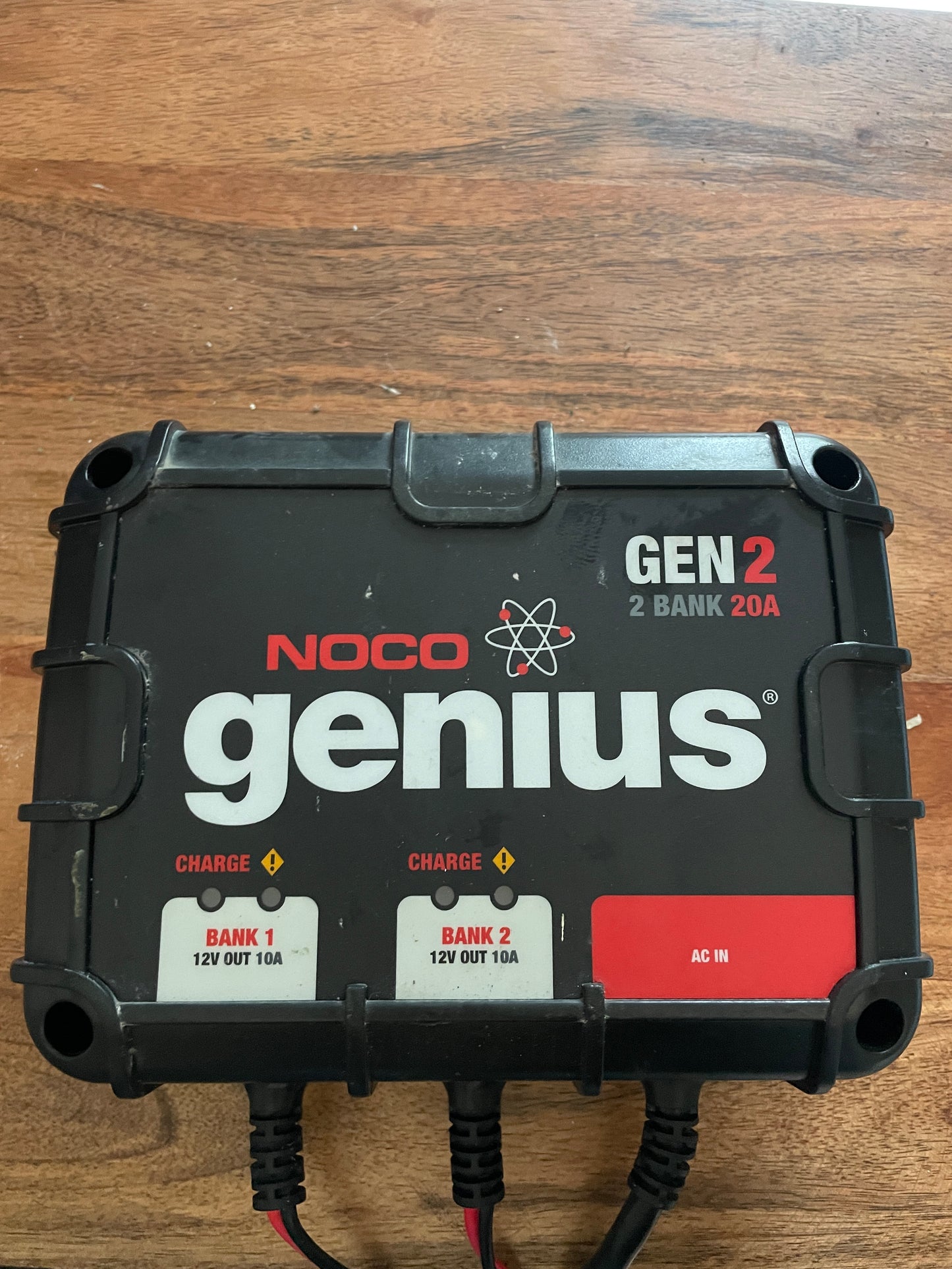 NOCO Genius GEN2 2 Bank 20A Charger