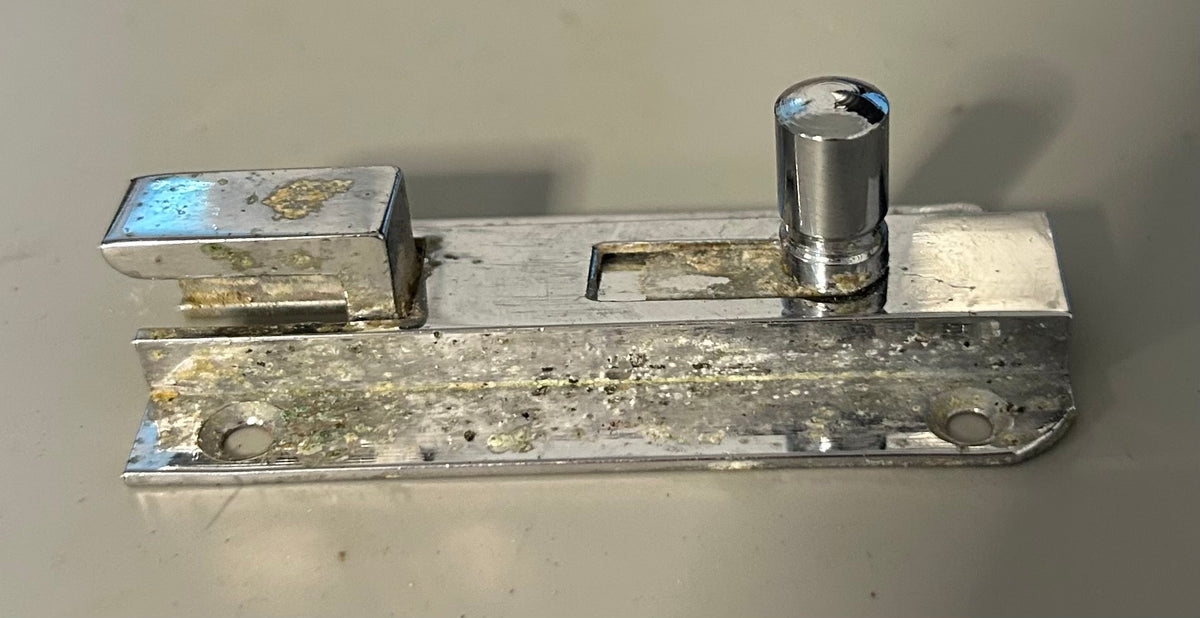 Chromed Brass Door Latch - 2 1/4"