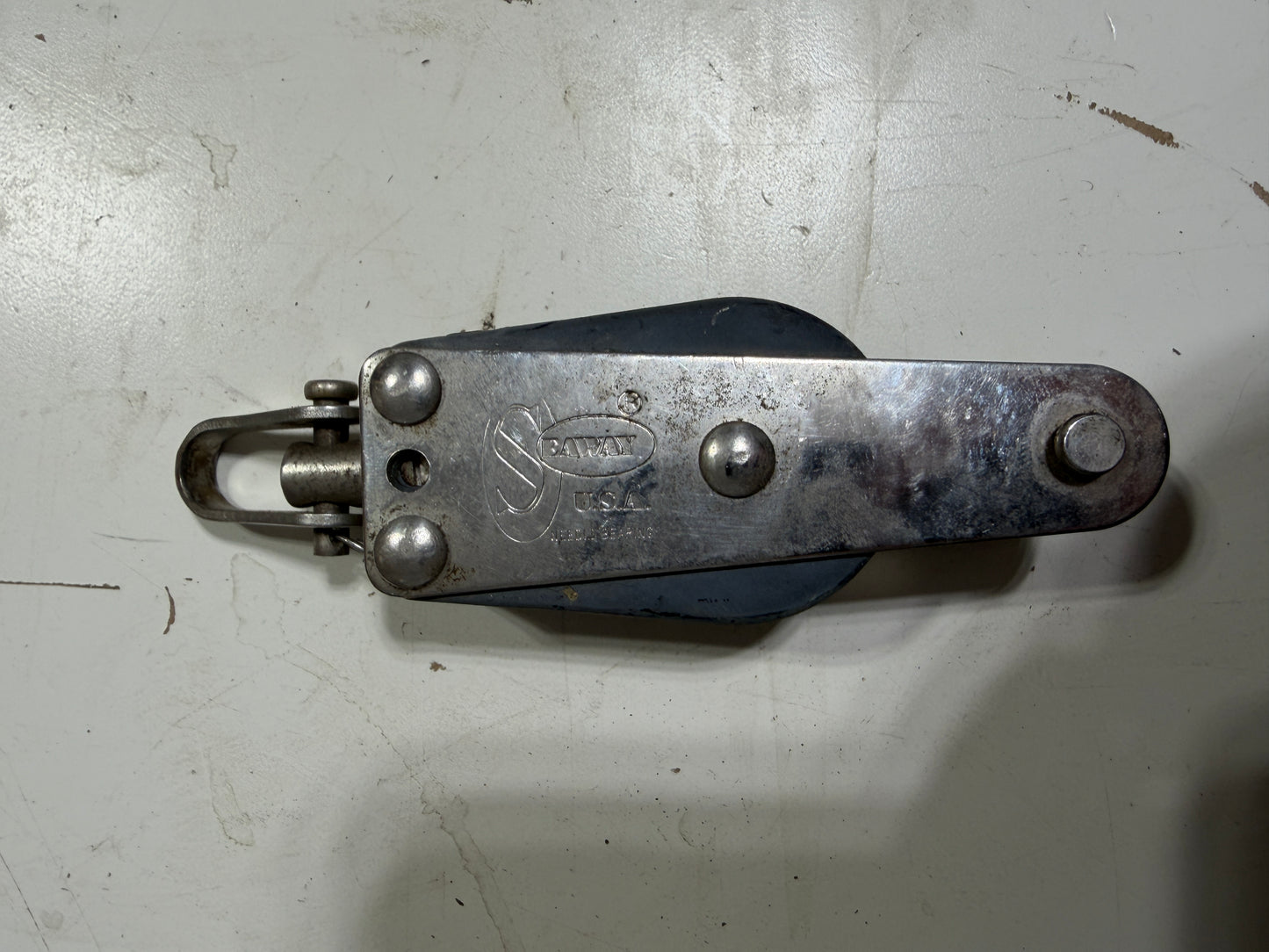 Seaway 1 1/2" Single Fixed Block With Beckett - 5/16" Line