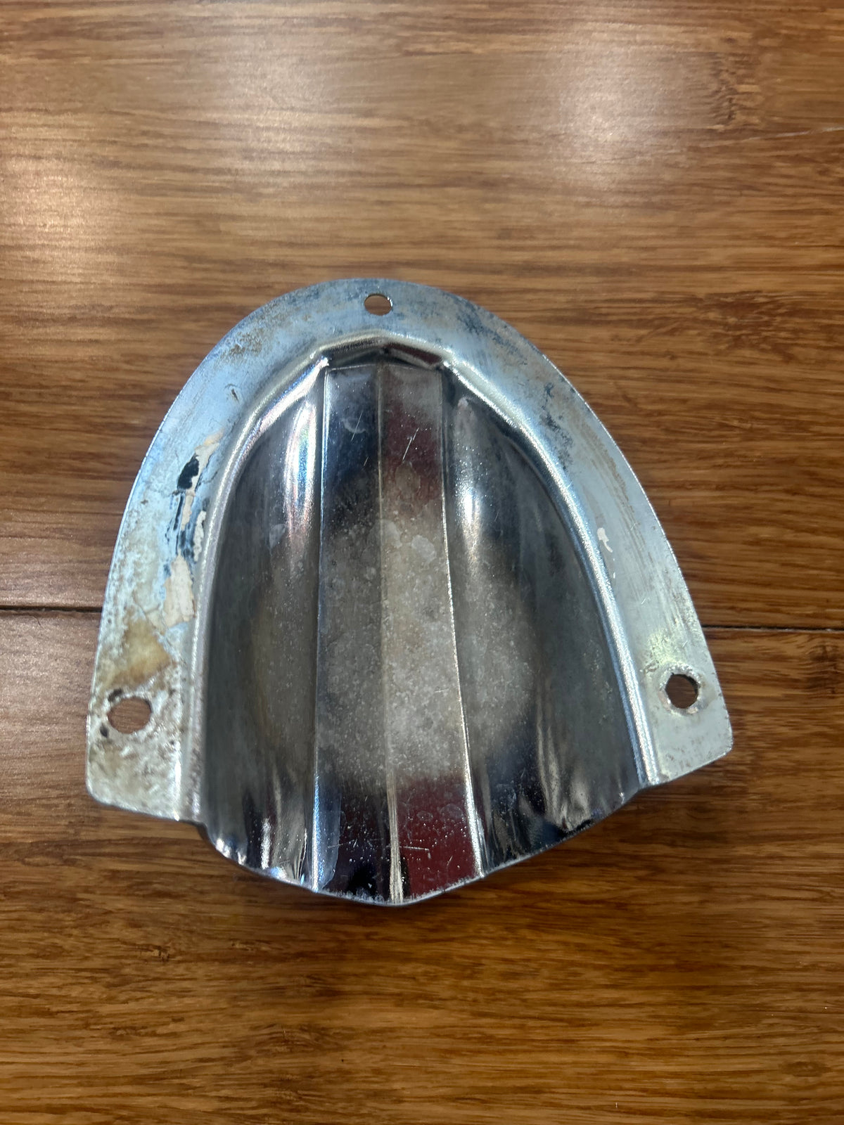 Stainless Steel Clam Shell Vent - 4 3/8" Length x 3 3/4" Width x 1 5/8" Height