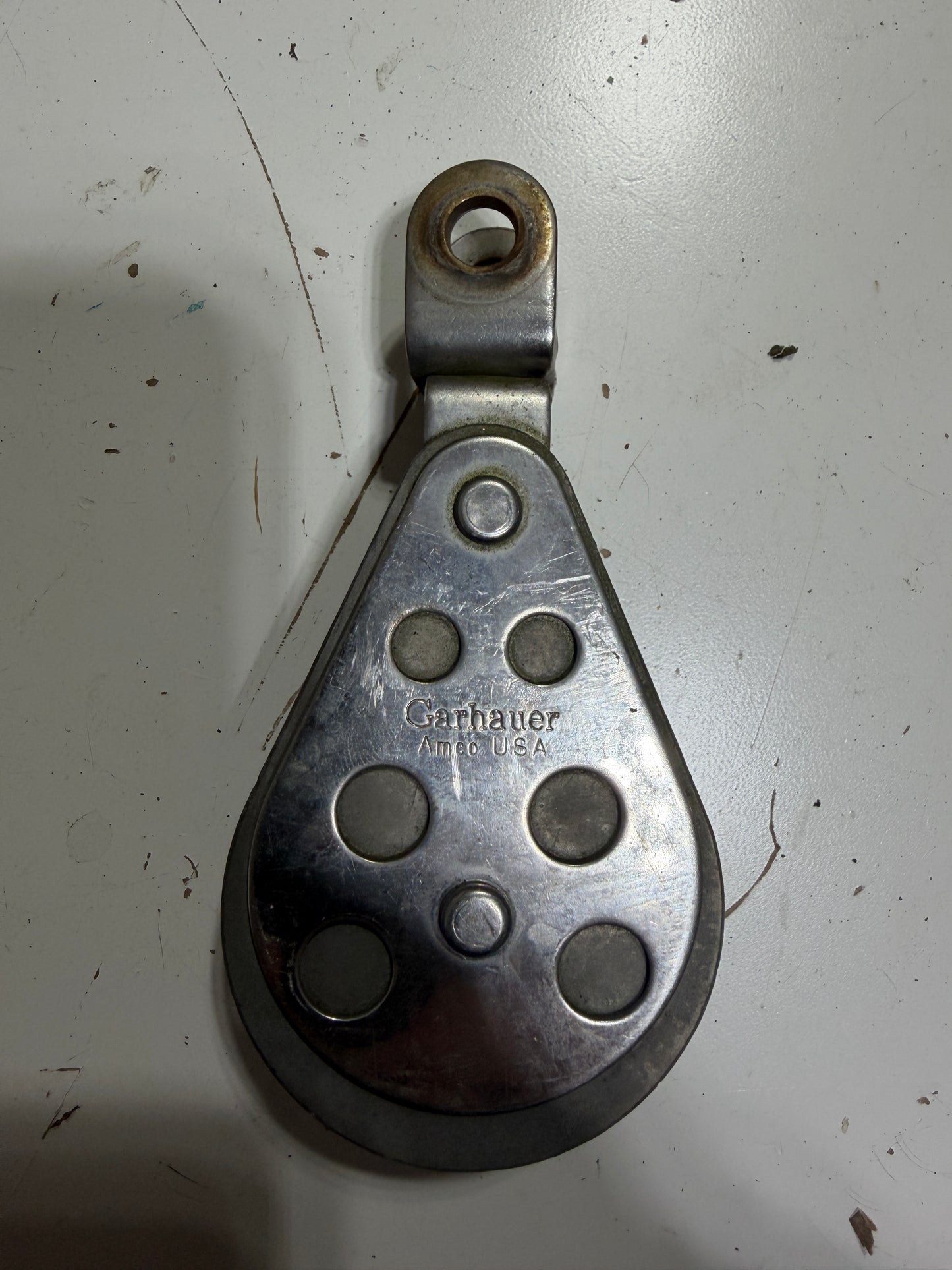 Garhauer 2 3/8" Sheave Single Swivel Block - 1/2" Line