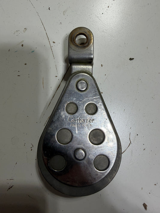 Garhauer 2 3/8" Sheave Single Swivel Block - 1/2" Line