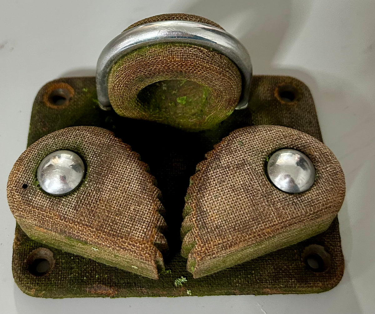 Tufnol Cam Cleat w/ fairlead