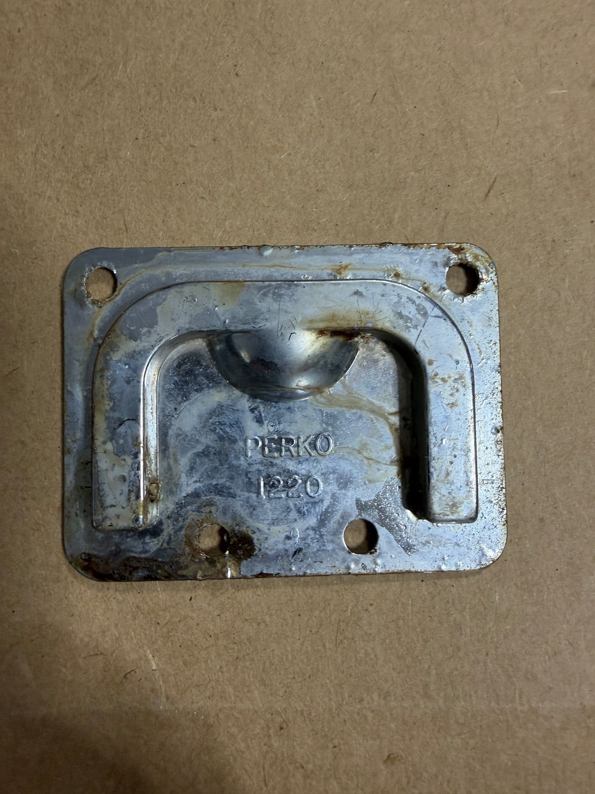 Perko 1220 Flush Lifting Handle