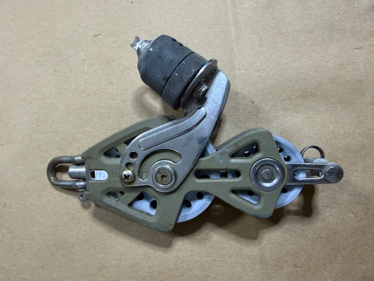 Lewmar Swivel Fiddle Block With Cam Cleat - 3/8" Line