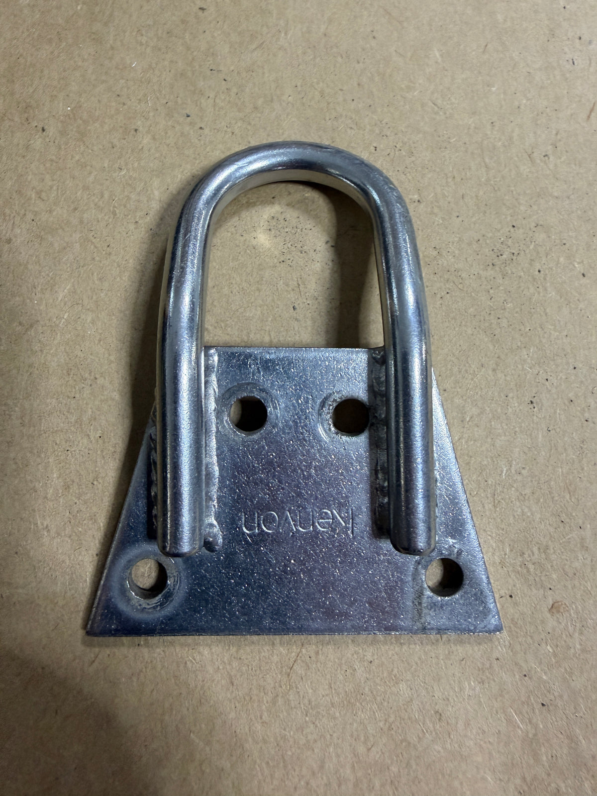 Kenyon Fixed Mast Eye / Bail - 1 3/16" Bail Width