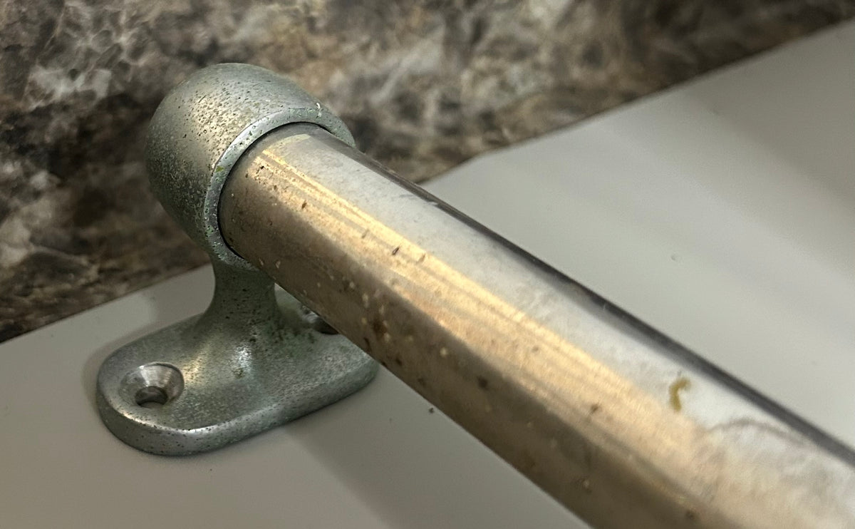 22 1/2" Stainless Steel Deck Rail with Chromed Bronze Fittings