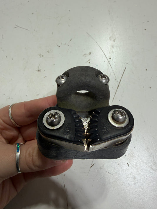 Scahefer Cam Cleat With Fairlead - 5/16"